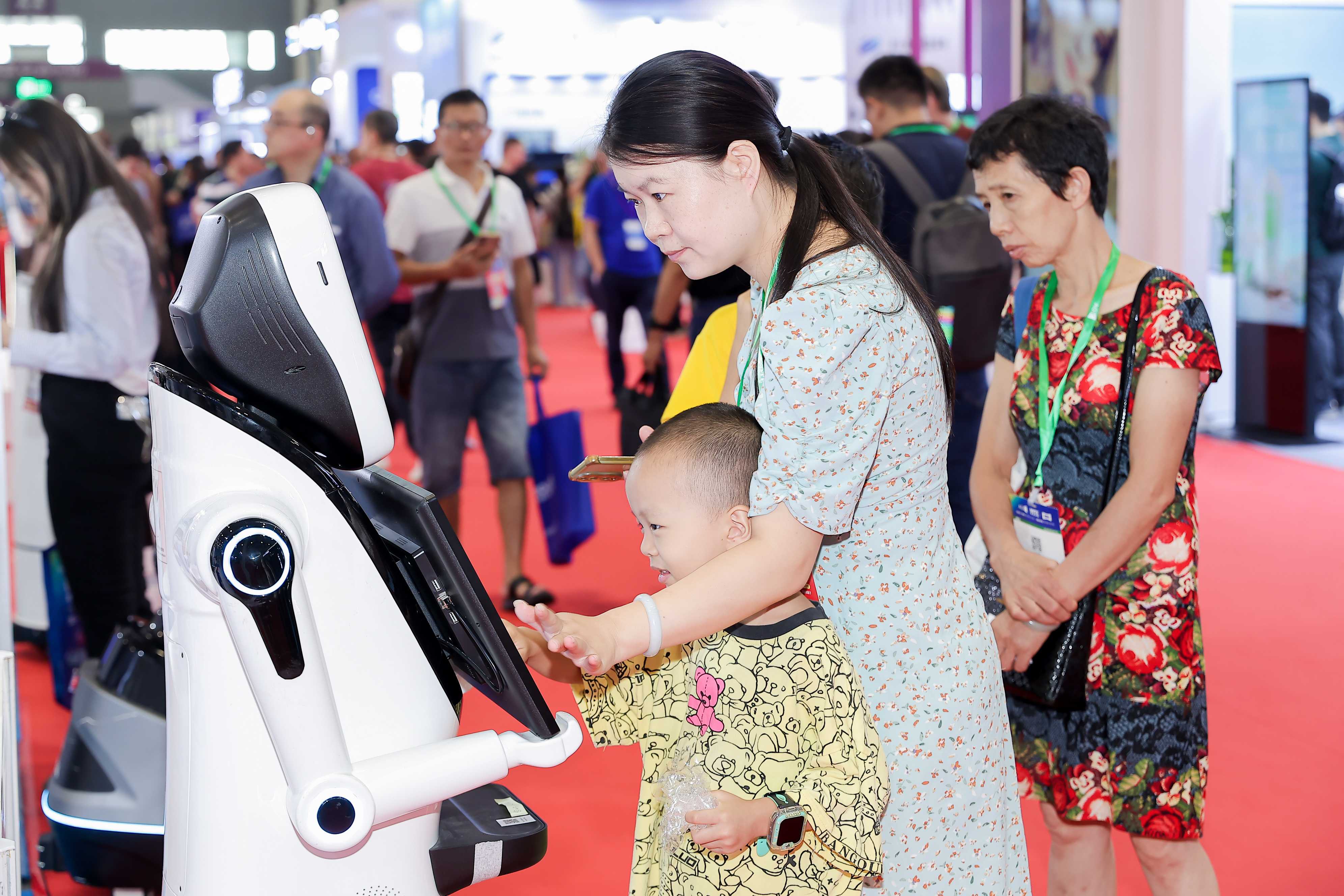 11号馆(IOTE2025深圳物联网展)